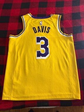 Los Ángeles Lakers #3 Anthony Davis NBA Nike Swingman Home Jersey